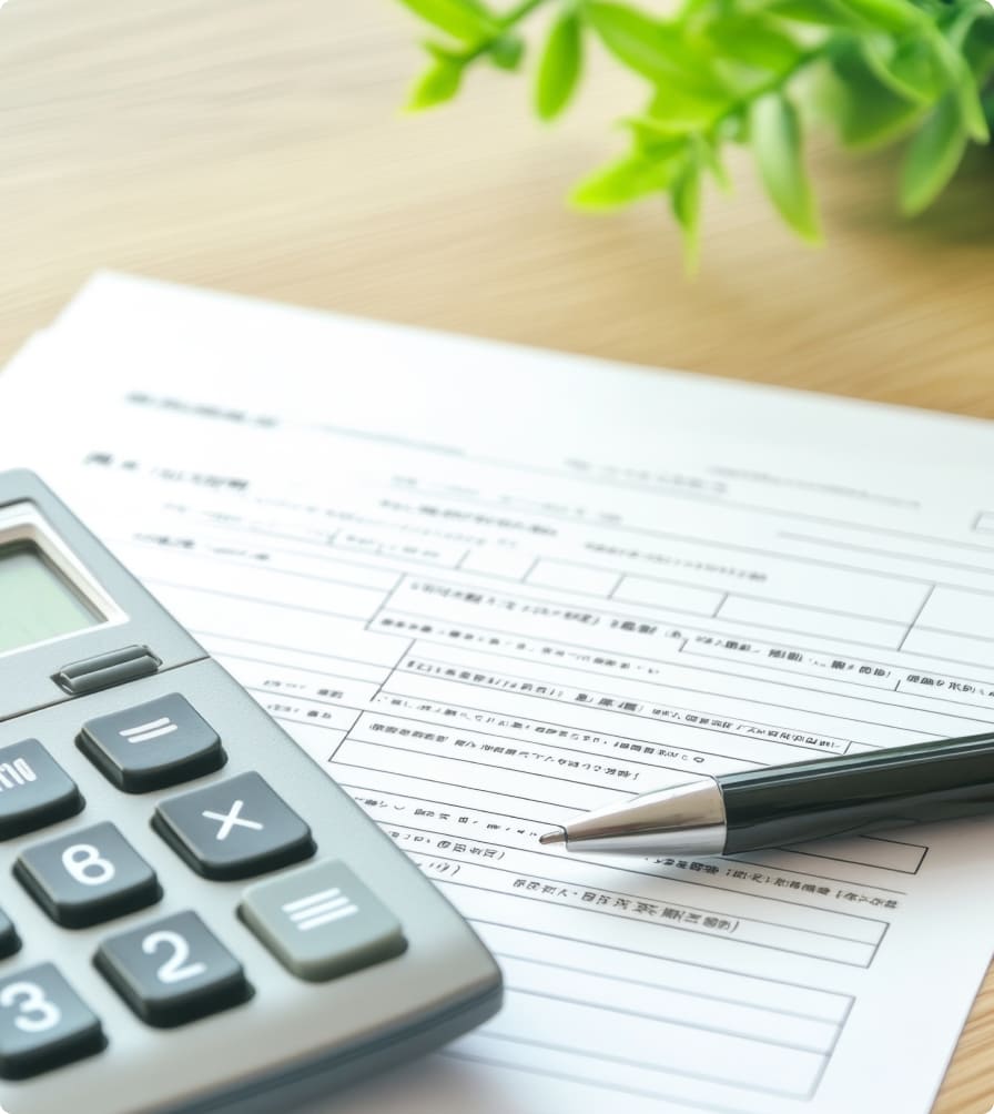 グラインダーで金属を加工している様子